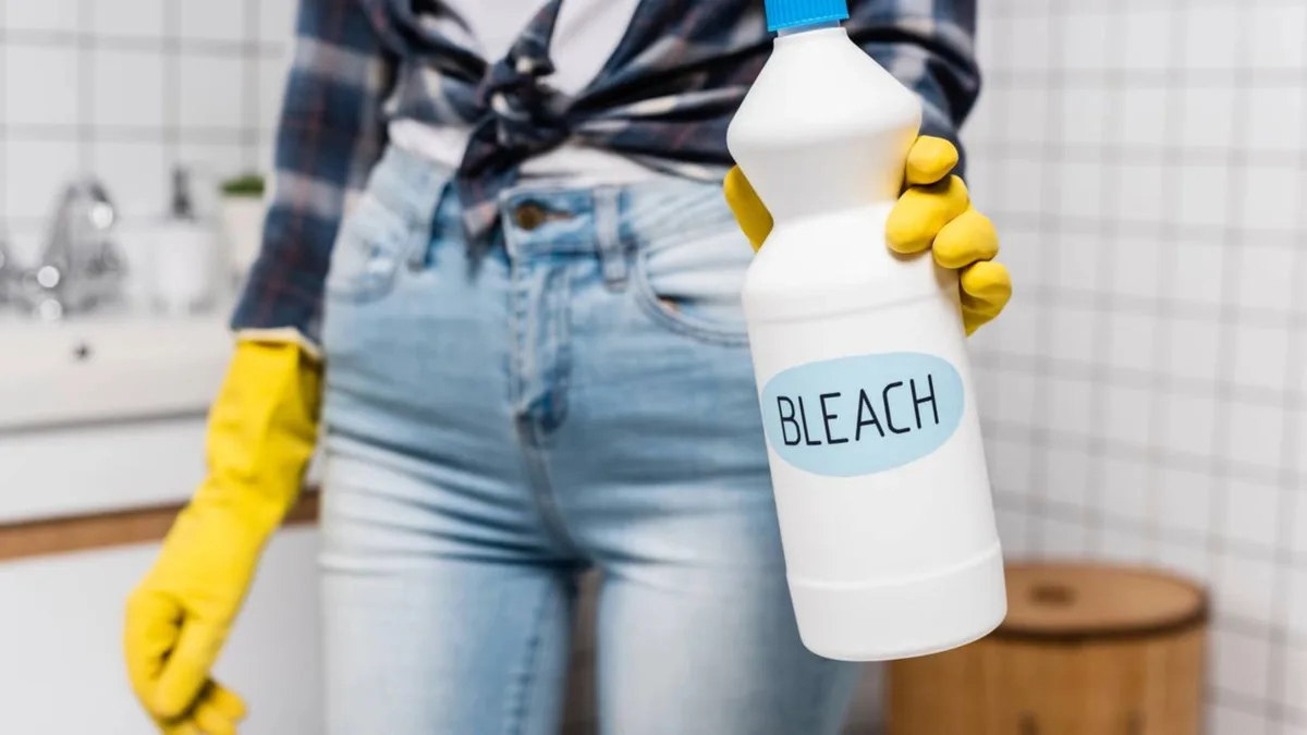 Marca de água sanitária tem venda proibida pela ANMAT