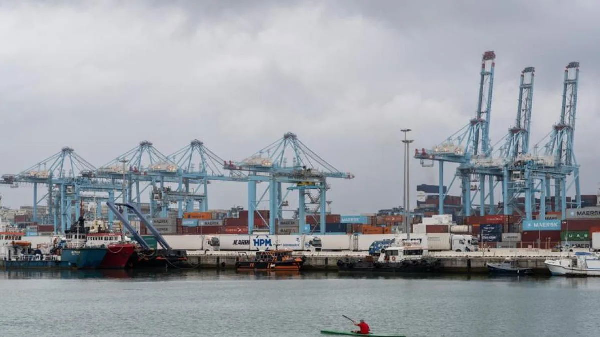 EE.UU. plantea sanciones de 200.000 dólares a cada barco español que atraque en sus puertos