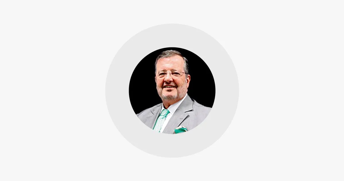 O candidato a melhor ministro da educação