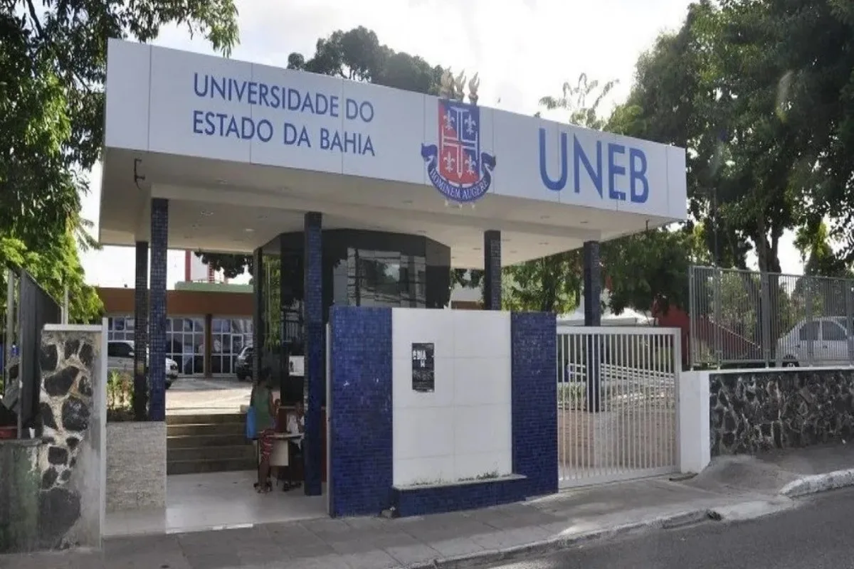 Uneb lança edital com 5,4 mil vagas para vestibular de 2027; inscrições começam em 15 de setembro