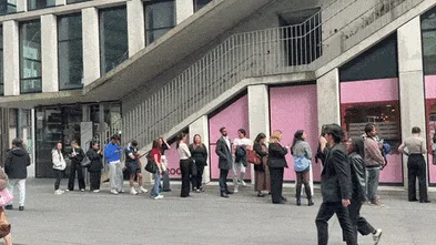 Queue culture: The psychological lure brands engineer for social hype