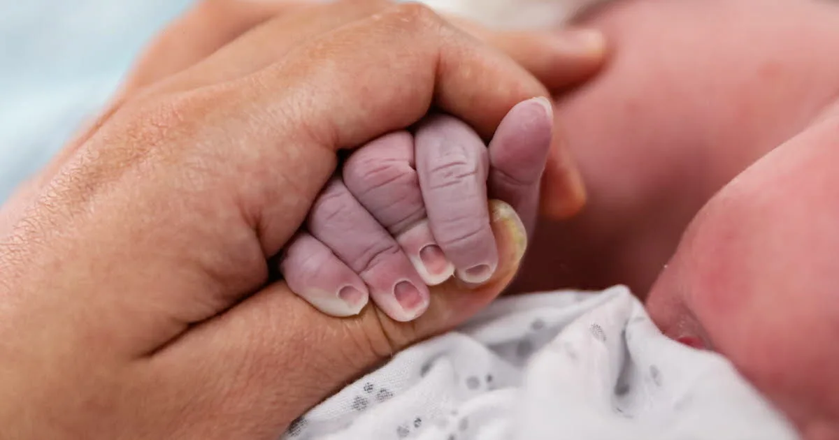Témoignages. « Ma femme n’a toujours pas perçu ses indemnités » : les débuts difficiles du congé de naissance