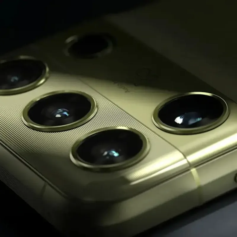 Actualité : Motorola Signature 27 : la marque de Lenovo tease un smartphone qui ne fait rien comme les autres
