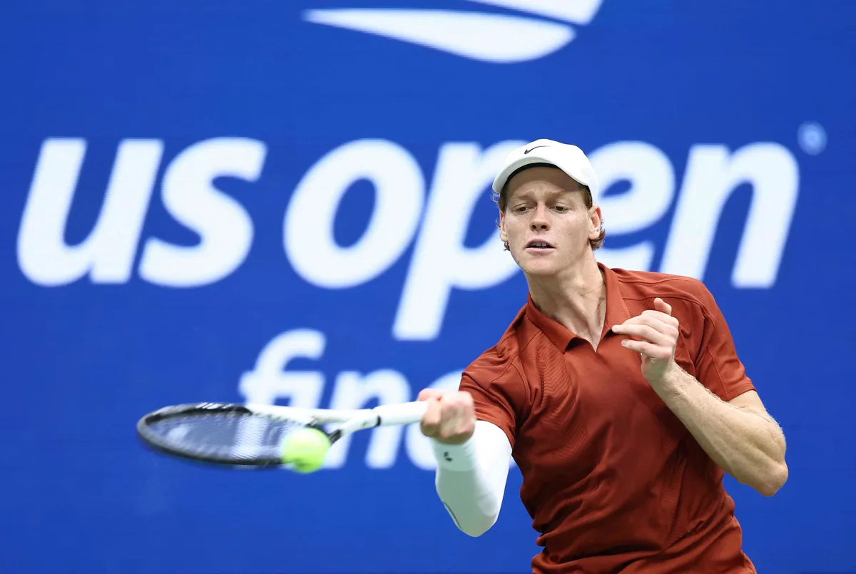 Jannik Sinner anuncia que no estará en el US Open por una lesión en su rodilla derecha