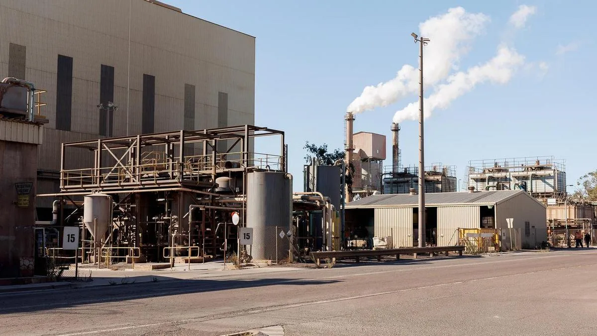 'Jobs galore' pitch for axed steelworkers after closure