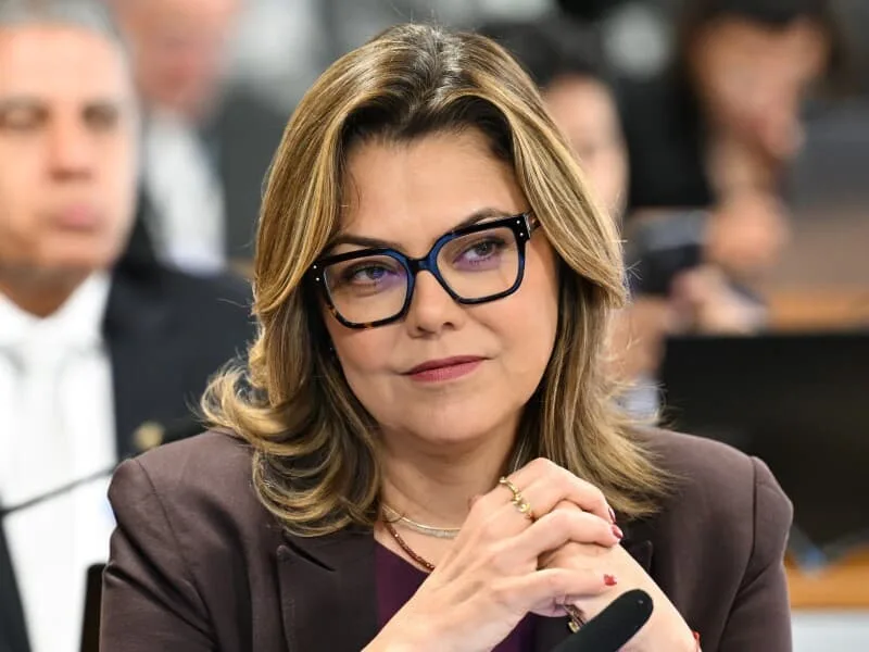 Leila quer garantir direito de consertar produto sem perder garantia