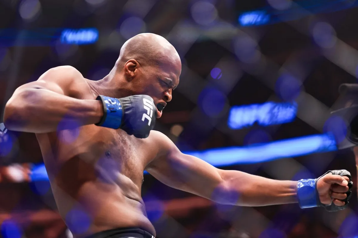 «MMA — единственный спорт, где можно побеждать и двигаться назад». Пейдж — об уходе из UFC