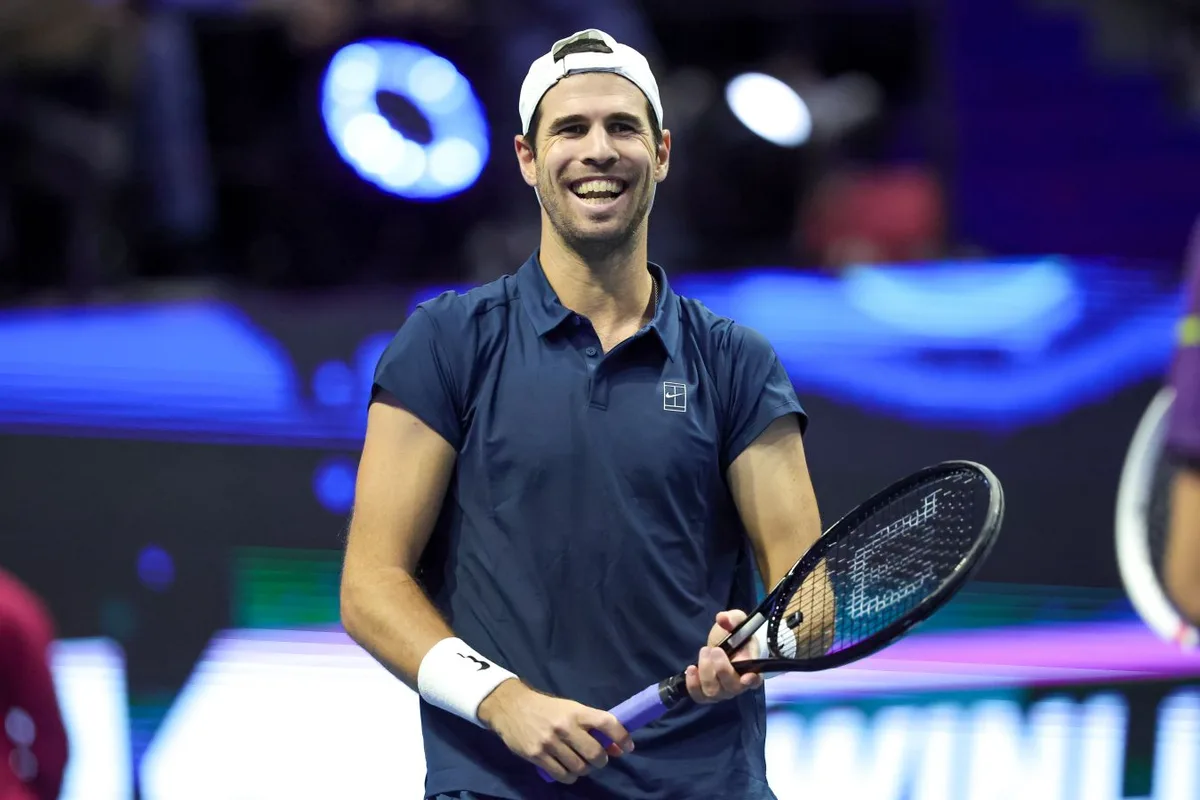 Хачанов ответил, хотел ли бы сыграть с Алькарасом после его травмы на US Open — 2026