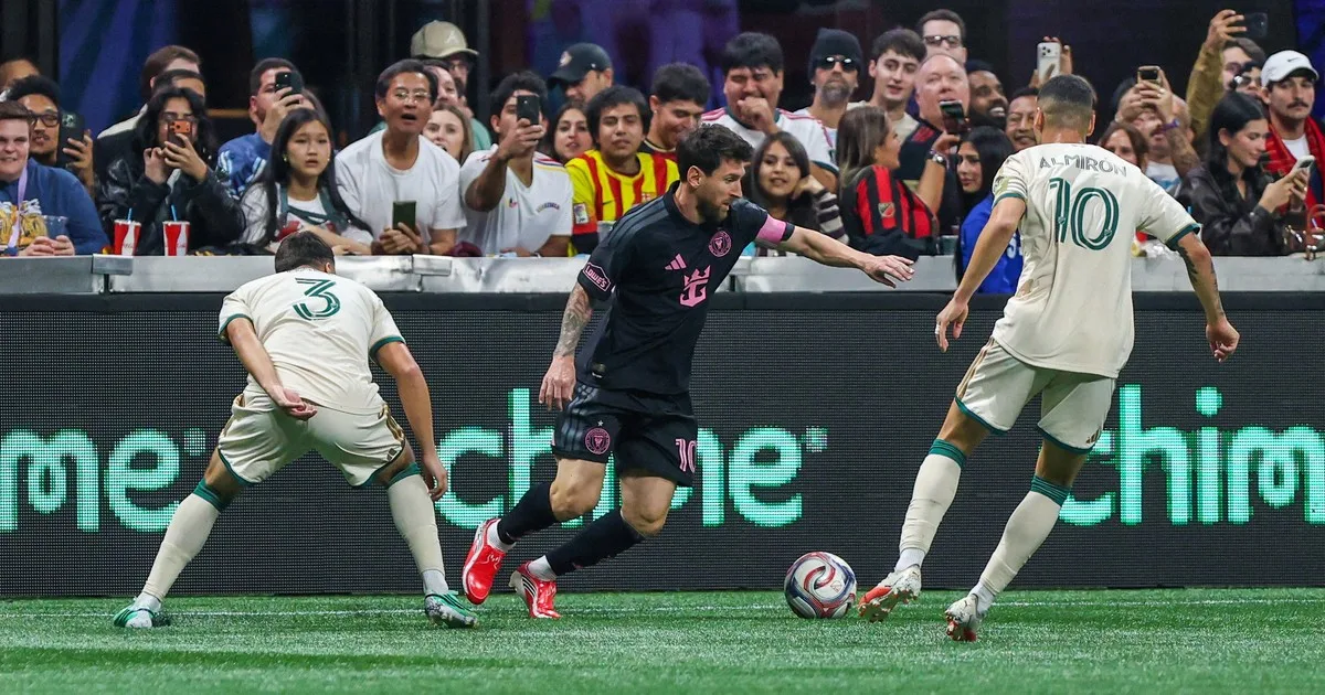 Lionel Messi volvió con Inter Miami al estadio donde Argentina eliminó a Inglaterra y se regaló dos golazos contra Atlanta United