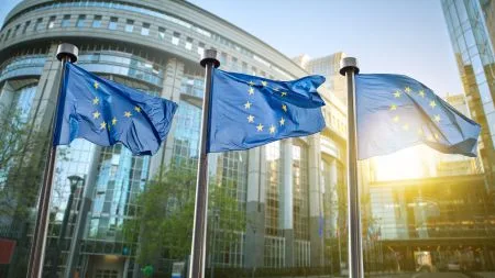 EU-Kommission an KI-Firmen: „Bringt euren Laden in Ordnung“
