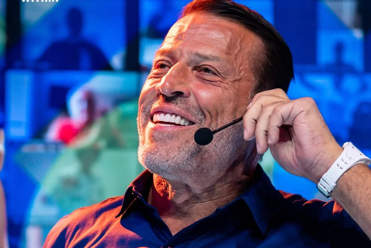 Tony Robbins, experto en crecimiento personal: “La razón por la que sufrís: estás enfocado en vos”