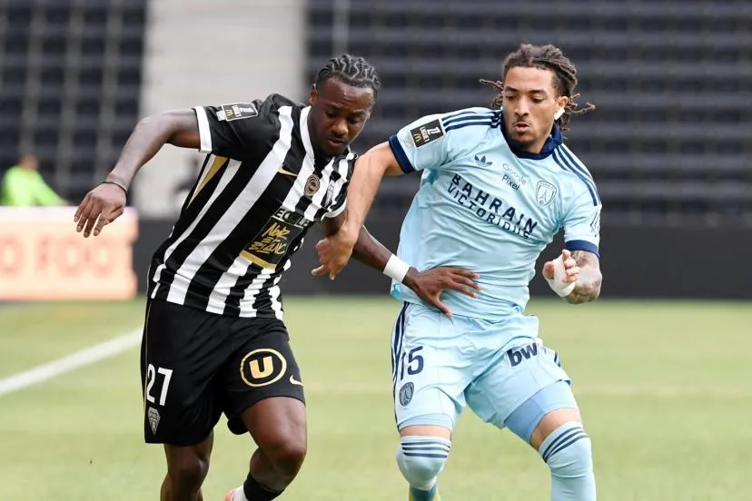 Trois nouveaux buts encaissés contre Angers et des faiblesses sur coups de pied arrêtés : la défense du Paris FC inquiète à une semaine de la reprise
