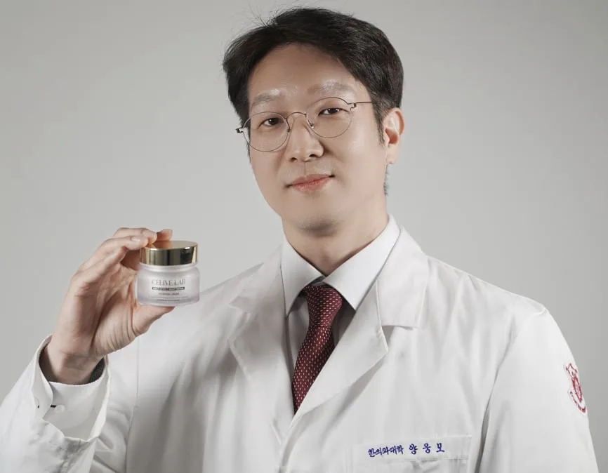 단 2명 뿐인 한의대 천재의 파격, 거품 확 깬 한방 화장품으로 글로벌 도전