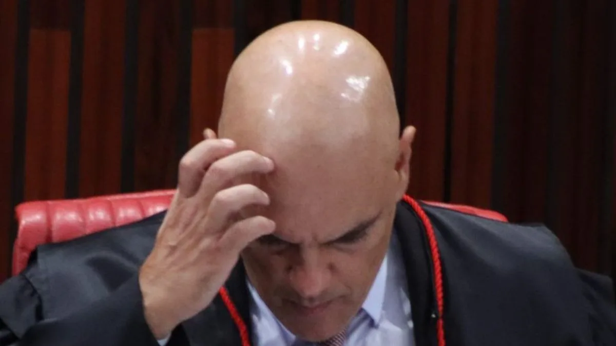 Moraes é chamado de ‘guru’ de Vorcaro em denúncia do Novo sobre contrato de R$ 131 milhões com o Banco Master