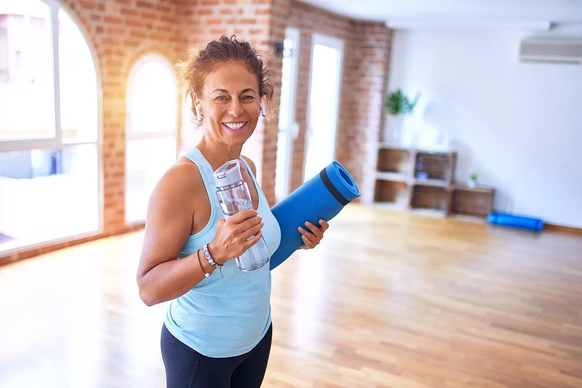 El ejercicio puede ayudar a las mujeres en la menopausia a sentirse mejor