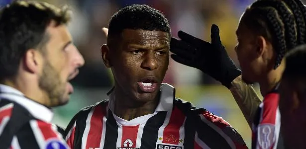 Onde vai passar São Paulo x Coritiba pelo Brasileirão? Como assistir ao vivo