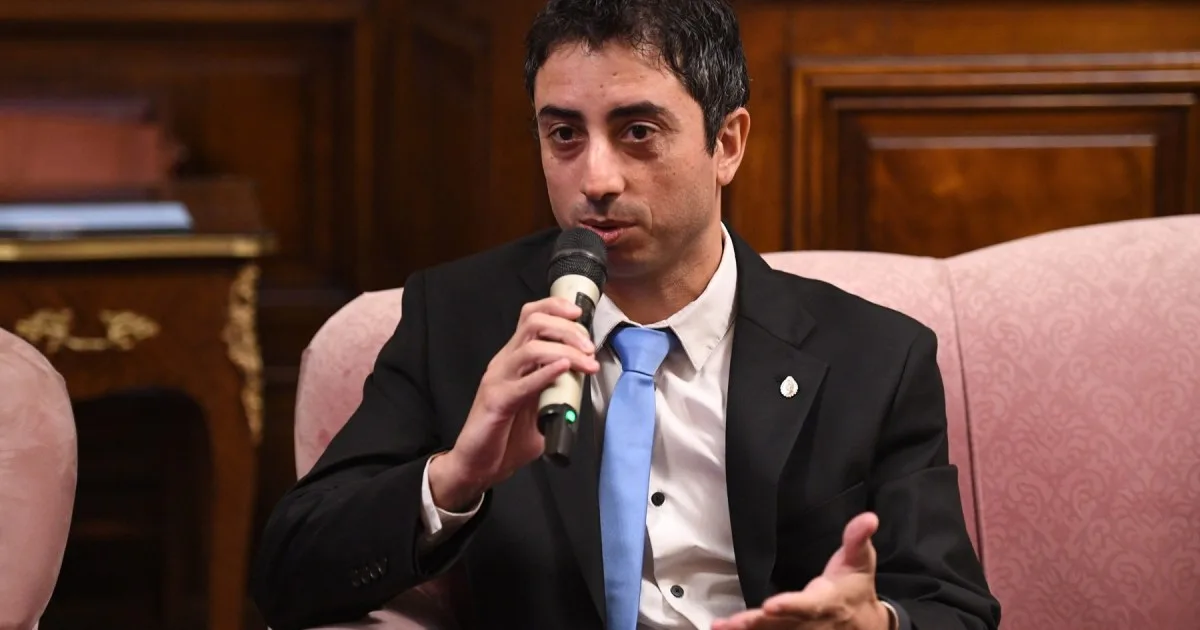 Fullone sobre las elecciones 2027: «tenemos que modernizar y transparentar todo el sistema político»