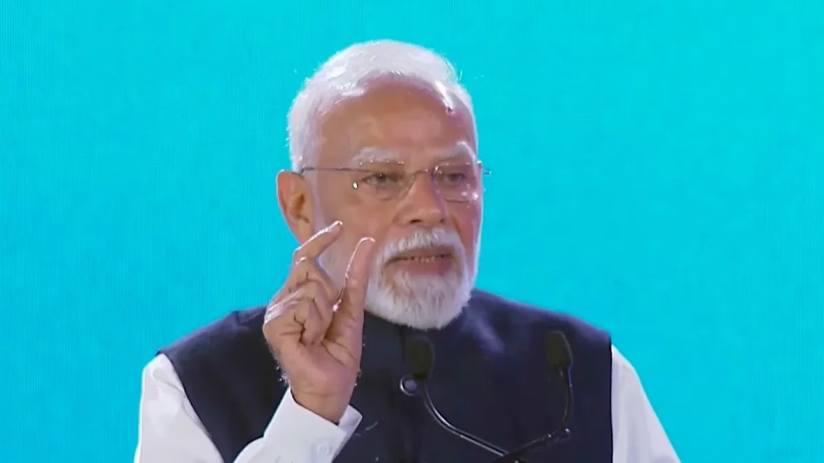 PM Modi meets Asian Games medallists, highlights splendid show by women athletes