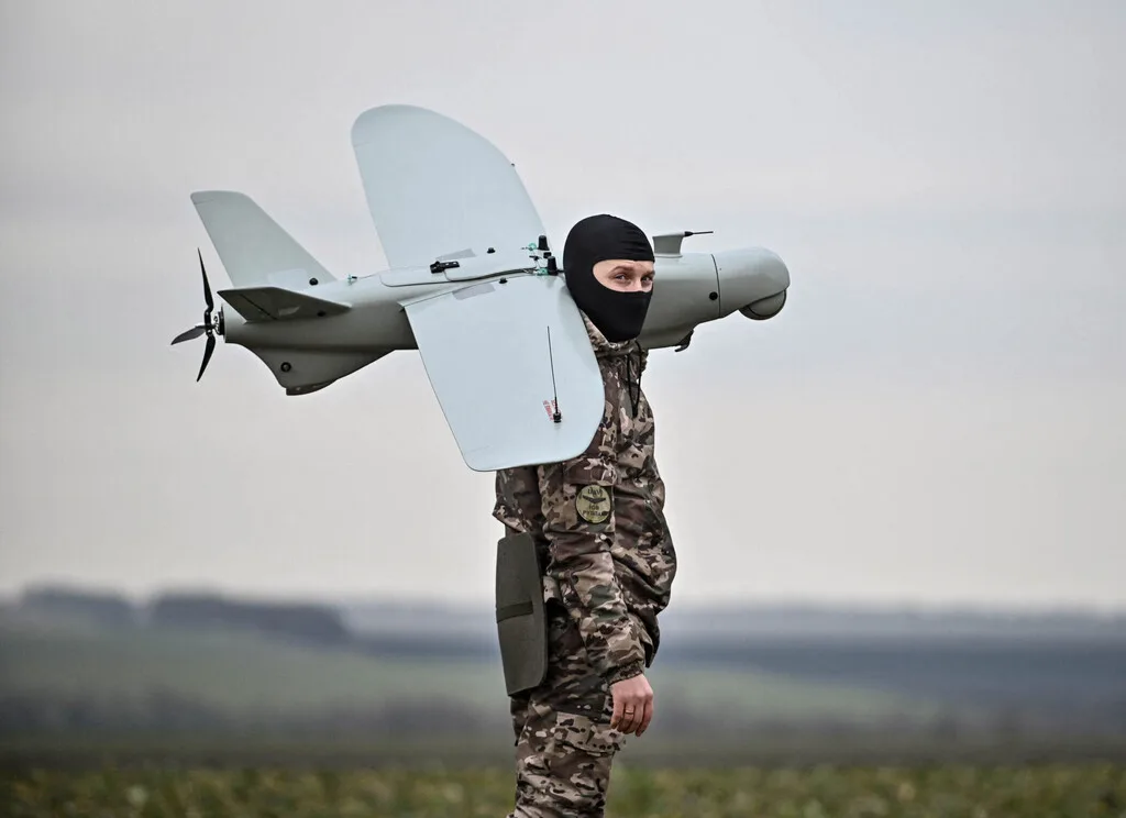 Ucrania tiene un plan sin precedentes para combatir los misiles de Rusia: convertir el porno en 30.000 drones de combate