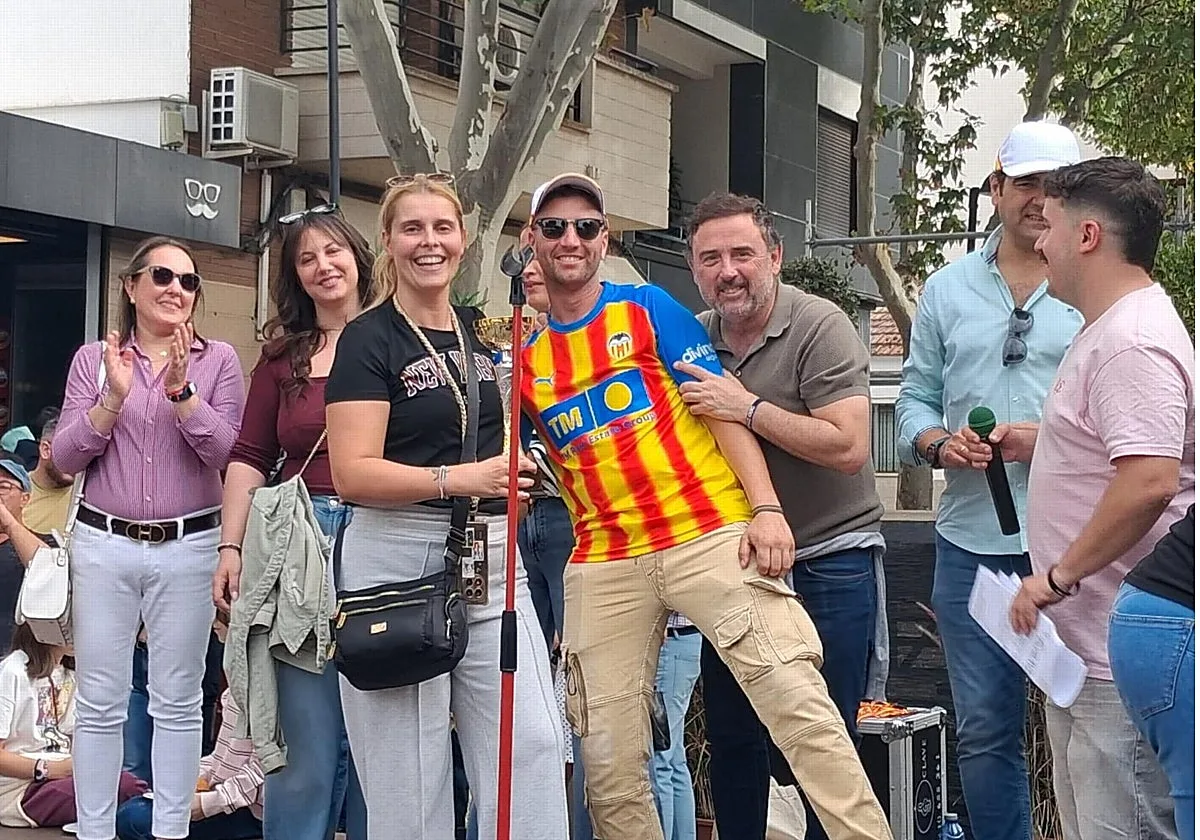El barrio del Pilar de Ciudad Real reúne a 21 peñas en su tradicional Concurso de Gachas y Migas