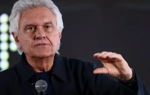 Caiado volta a criticar taxa de juros e atribui alta à irresponsabilidade do governo