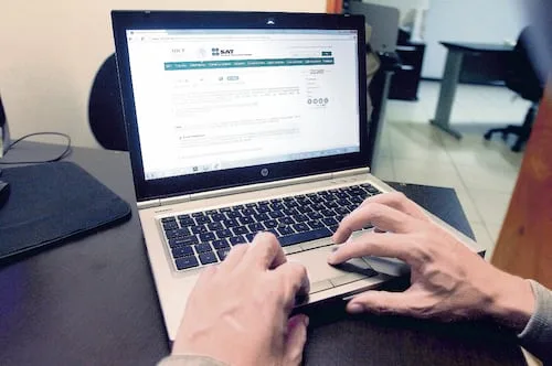 SAT acelera digitalización de trámites; 7 de cada 10 ya se realizan en línea
