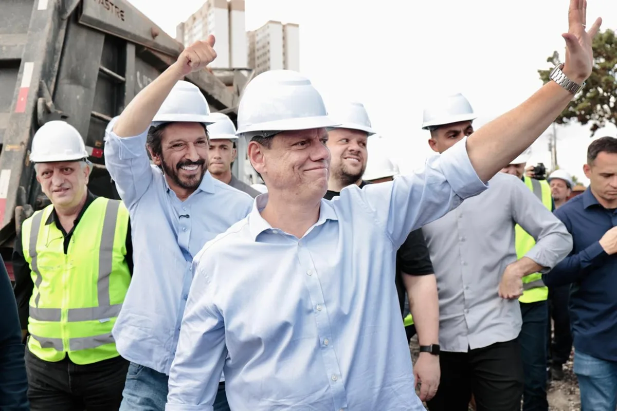 AtlasIntel aponta Tarcísio com 54% dos votos válidos no 1º turno