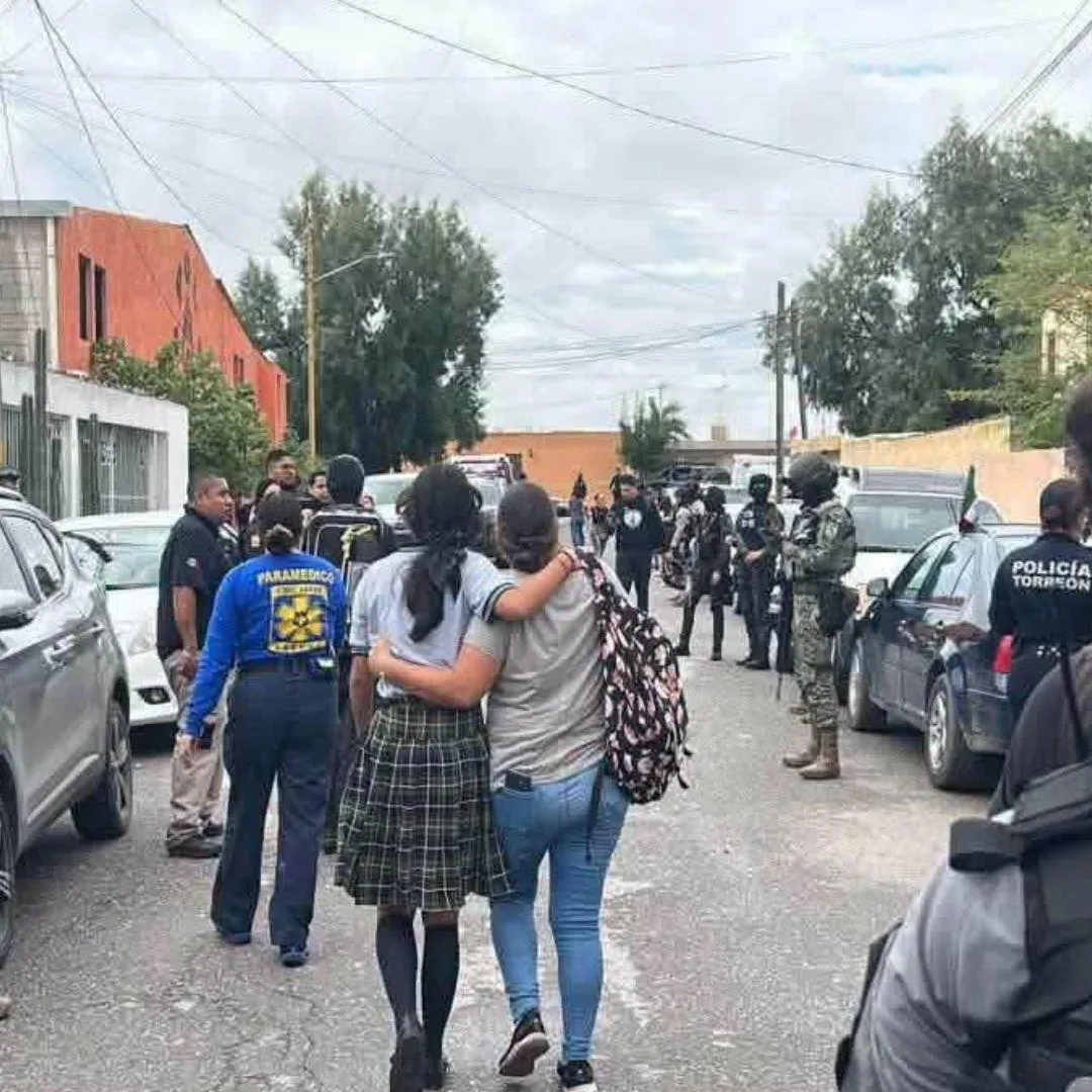 Detienen a tercer ‘implicado’ por publicaciones sobre ataque a secundaria de Torreón