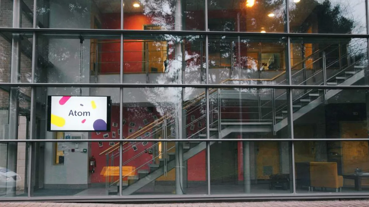 Atom Bank to replace veteran chief who advocated four-day working week