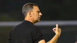 Sotiris: «Estrela? É uma grande oportunidade para voltarmos ao sítio certo»