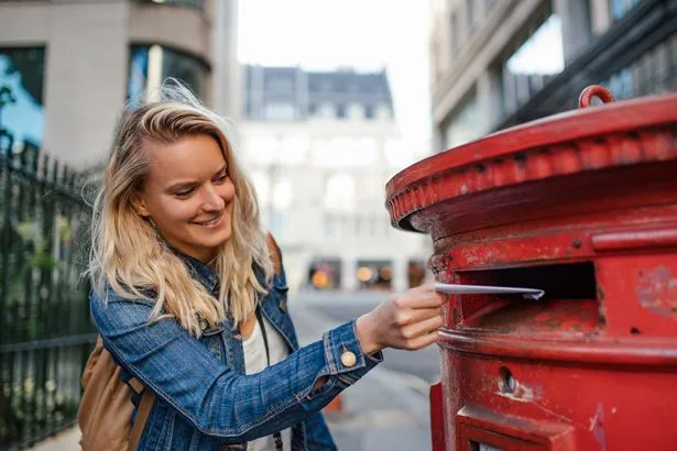 Royal Mail says 'don't' as customers risk losing money