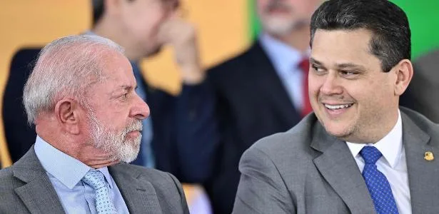 Após Lula fazer as pazes com Alcolumbre, aliados assumem PEC da escala 6x1