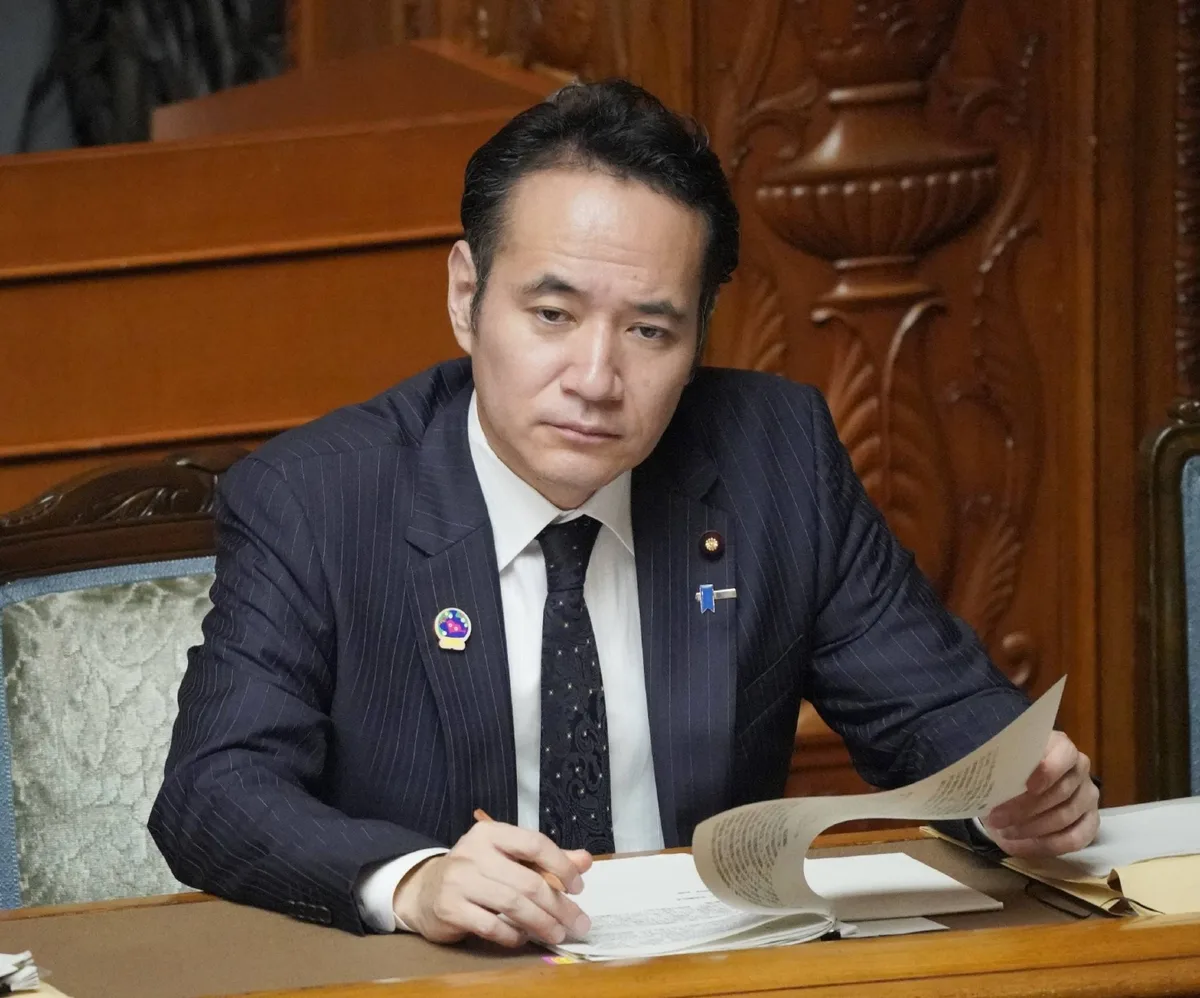 Takaichi continues to fend off questions about scandal-hit farm minister