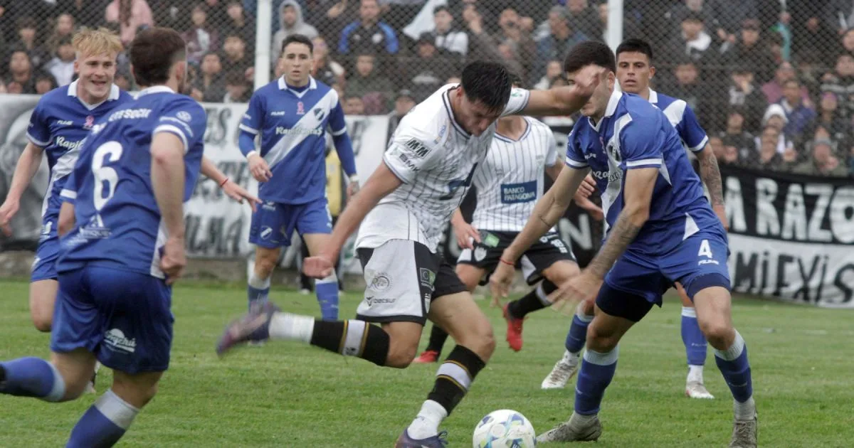 Cipo arma el operativo para la revancha con Alvarado: ¿juega con cuatro o cinco en el fondo?