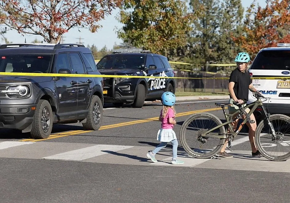 Matanza escolar en EE.UU.: el atacante usó un arma de su madre y el héroe que evitó una tragedia mayor es un carpintero