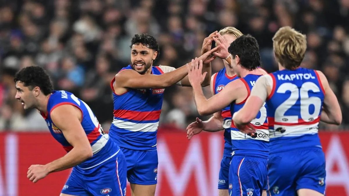 Bulldogs win wild AFL wildcard final by three points