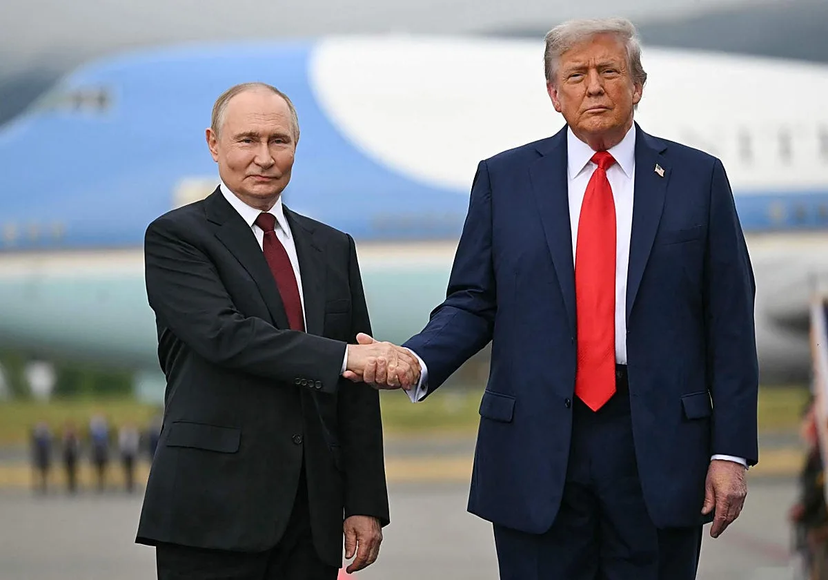«Solo ayuda a Rusia»: Zelenski critica la suspensión de sanciones a Putin por parte de Trump