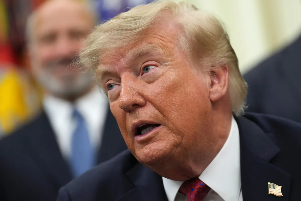 El Tesoro de EE.UU. emitió una moneda de 1 dólar con la cara de Trump