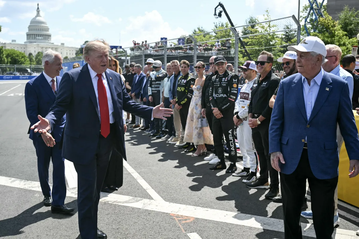 Trump encerra festejos do 250º aniversário dos EUA com corrida da IndyCar em Washington