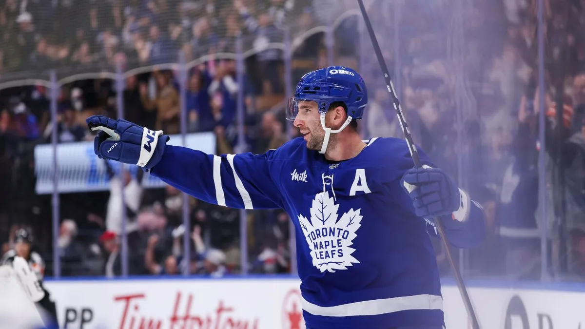 Maple Leafs’ John Tavares re-joins team in Utah after birth of son