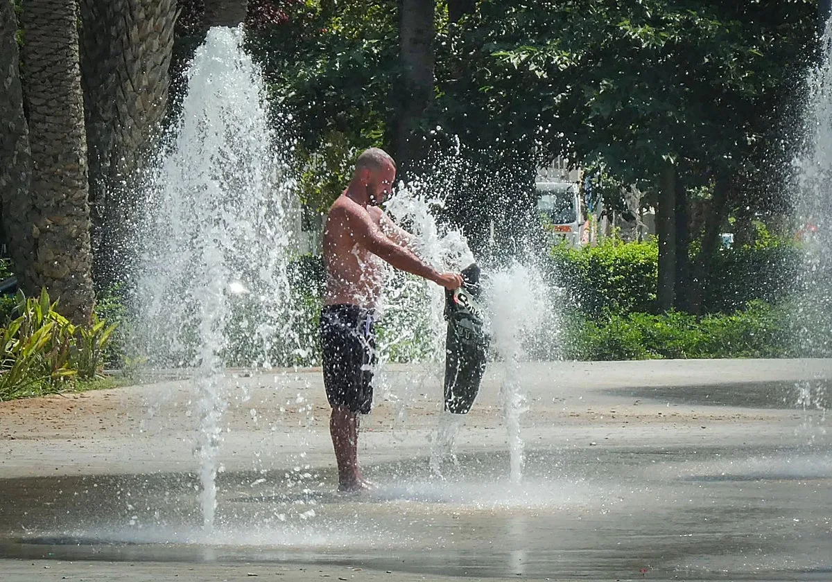 La localidad de Alicante que ha dormido este jueves a 39 grados: «La noche ha sido dantesca»