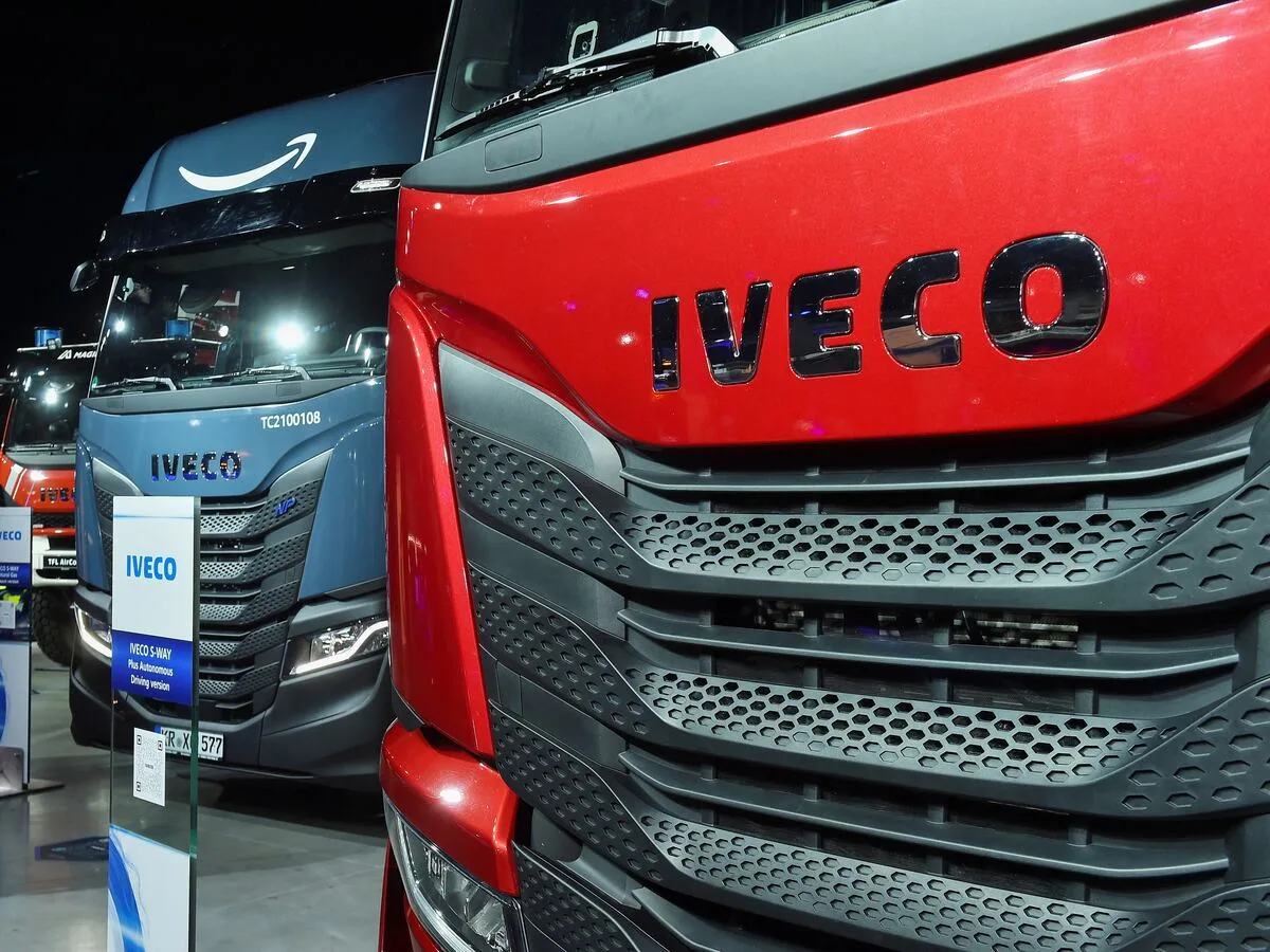 EU truckmakers seek three-year delay to 2030 CO2 targets