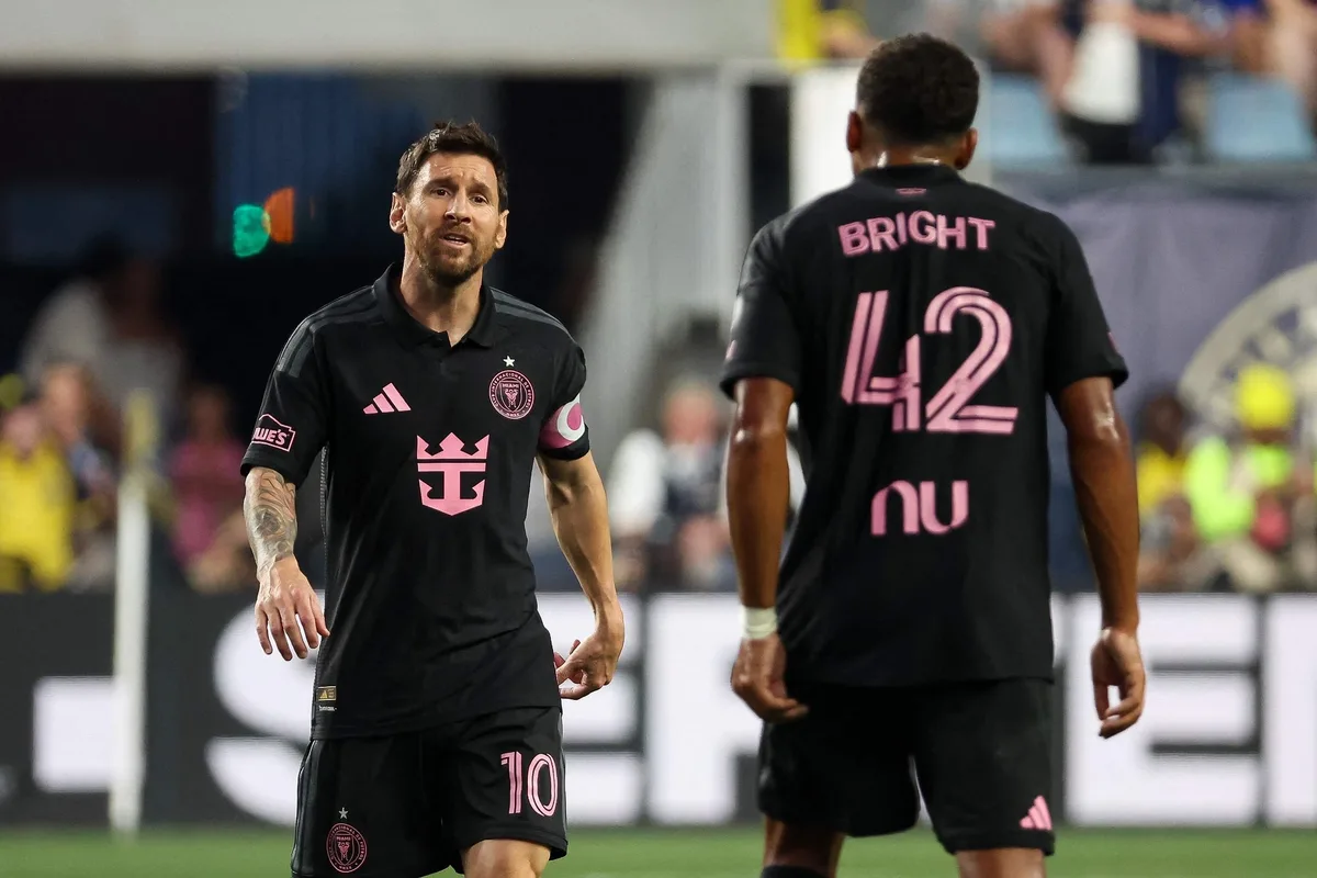 La MLS multó a Lionel Messi por violar una regla en el partido ante Philadelphia Union