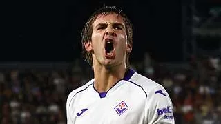 Franco Mastantuono reaparece con un hat-trick en Italia