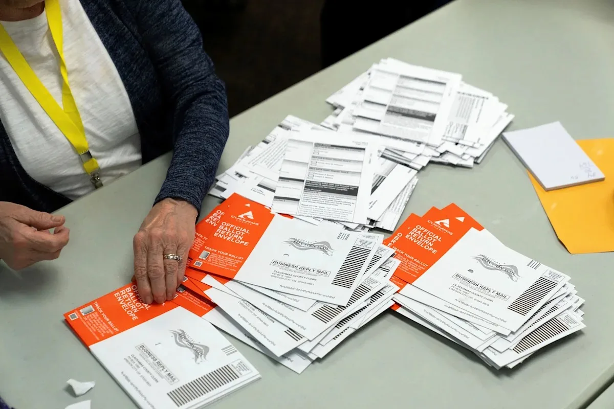 Supremo de EEUU frenó las nuevas restricciones de Trump al voto por correo
