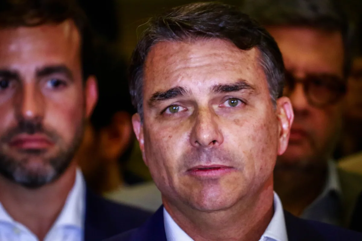 Flávio Bolsonaro: terça-feira será um dos dias mais importantes nos últimos anos para o Brasil