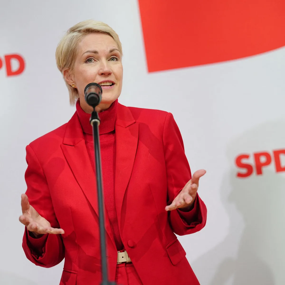 Mecklenburg-Vorpommern - Ministerpräsidentin Schwesig will Sondierungsgespräche nächste Woche starten