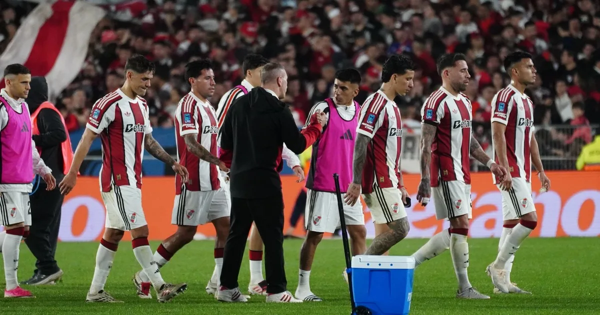 "No me la container": Huracán le dedicó una picante gastada a River tras la victoria en el Monumental con gol de Blondel
