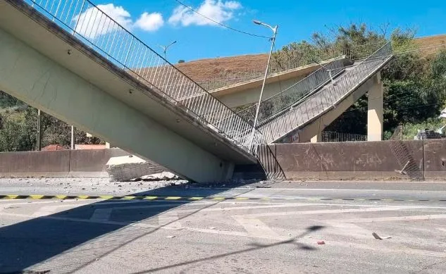 El dramático momento en que un camión derrumbó un puente y causó una tragedia en Brasil (VIDEO)