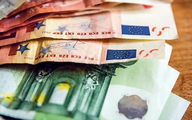 Comissão Europeia quer acabar com dupla fiscalidade nos dividendos. Advogados elogiam mas deixam alertas